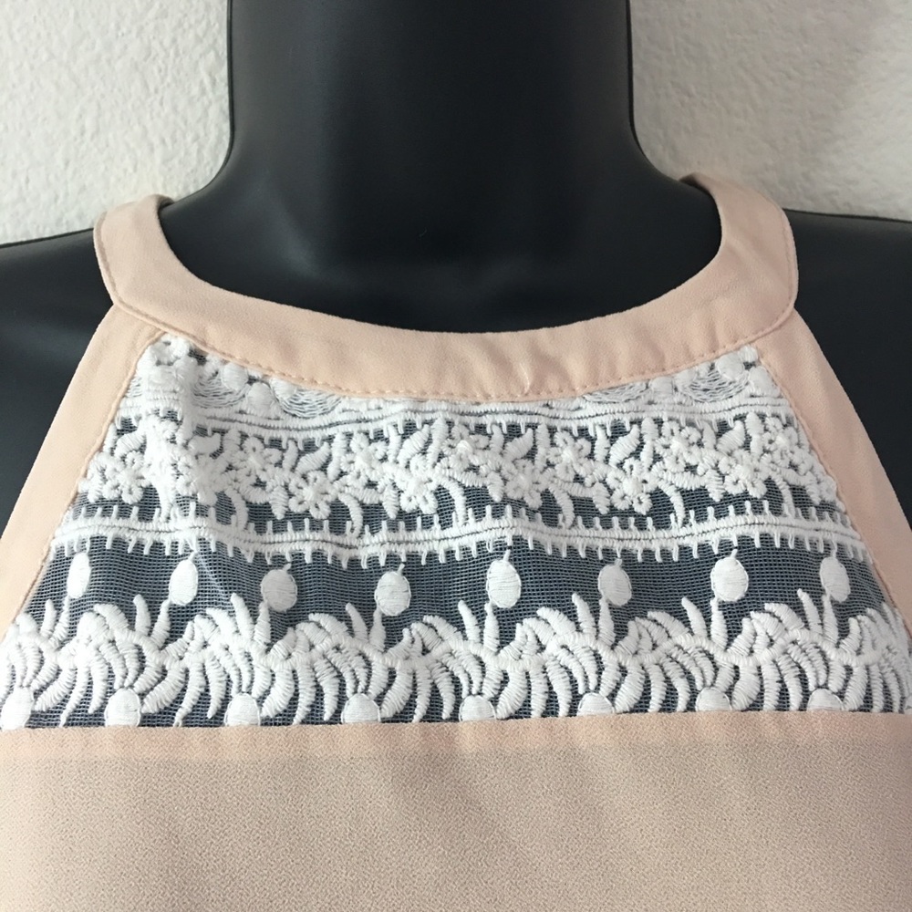 Monteau Los Angeles Peach Halter Top with White Lace Trim Size L - Picture 2 of 8
